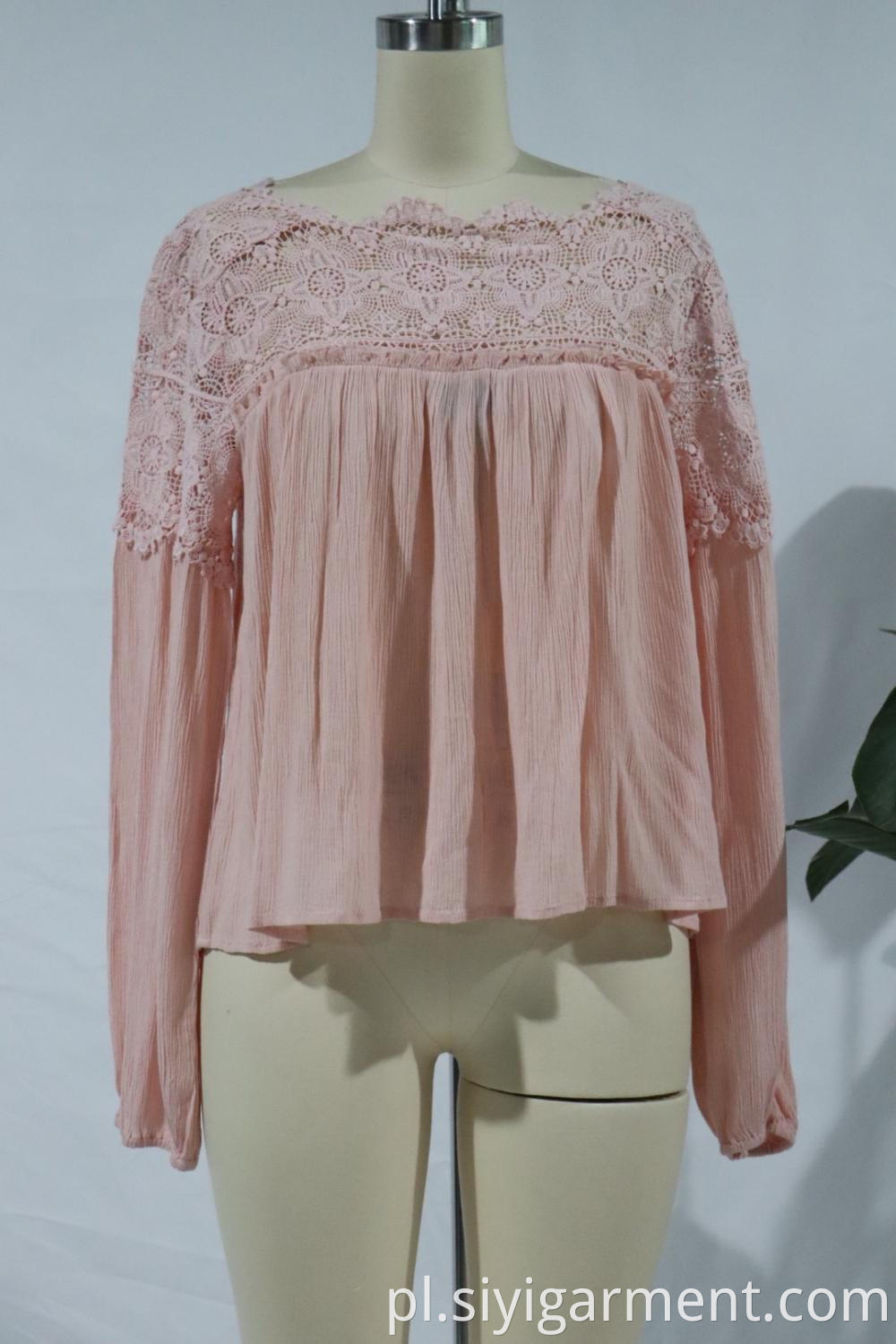 Ladies' Long-Sleeved Blouse With Lace Collar
